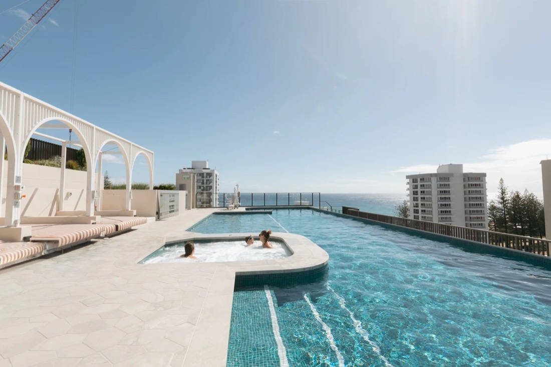 Residence 108, Esprit — rooftop pool, Rainbow Bay